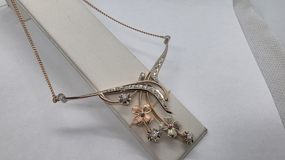 КОЛЬЕ БРИЛЛИАНТ Au 585