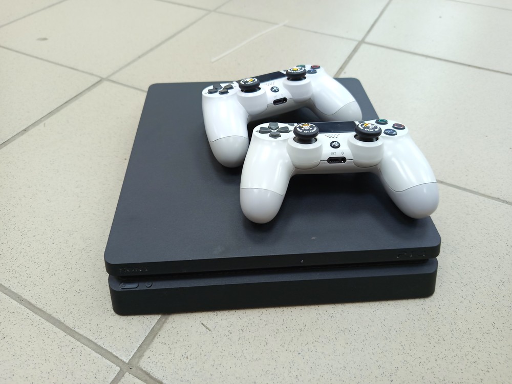 Игровая приставка PlayStation 4 Slim 500GB