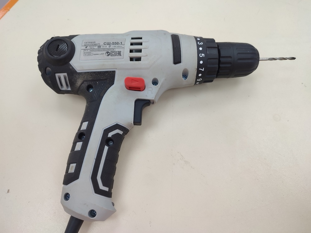 Шуруповерт Ресанта СШ-550-1