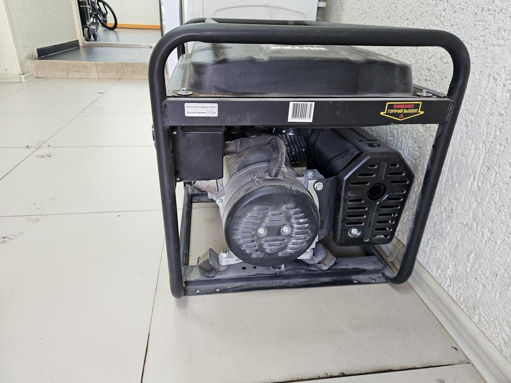 Бензогенератор Huter DY9500L