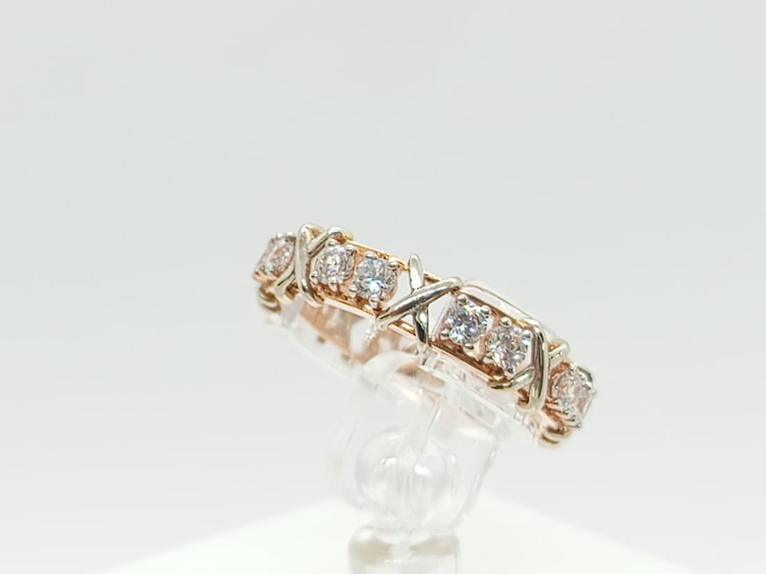 КОЛЬЦО С КАМНЯМИ (Au 585)