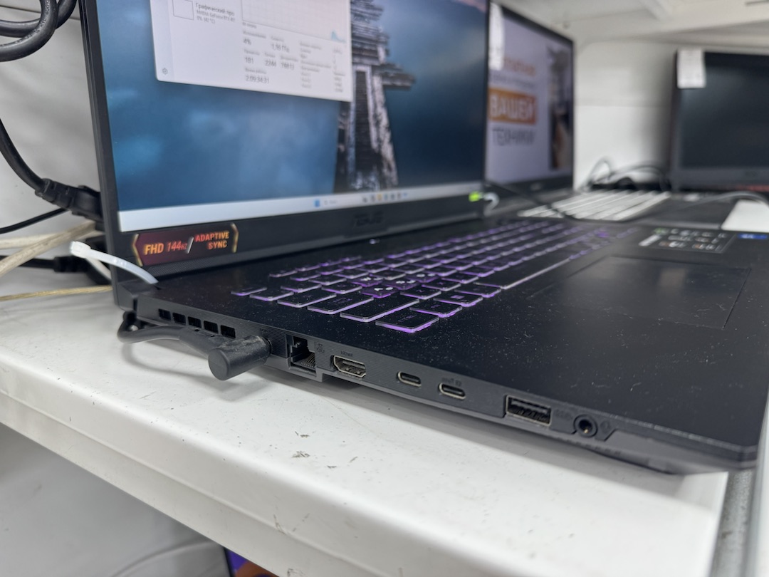 Ноутбук ASUS; 210H, RTX 4050, 16 Гб, 512 GB, Нет