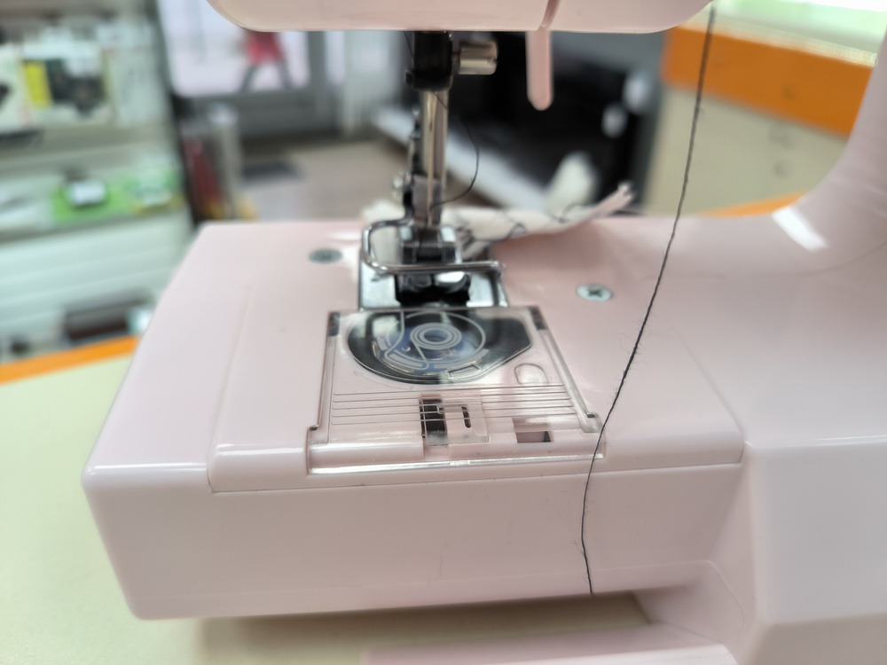 Швейная машина Comfort 4