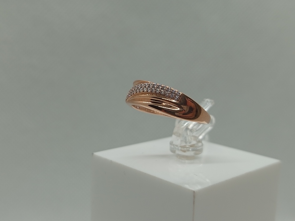 КОЛЬЦО С КАМНЯМИ (Au 375)