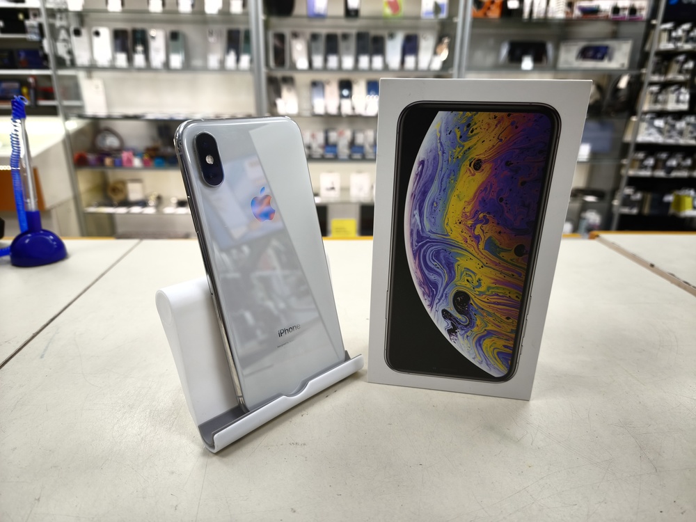 Смартфон Apple iPhone Xs 64Gb