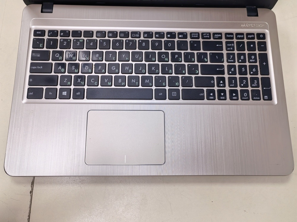 Ноутбук ASUS; Pentium N4200, Intel HD Graphics 505, 4 Гб, 512 GB, Нет