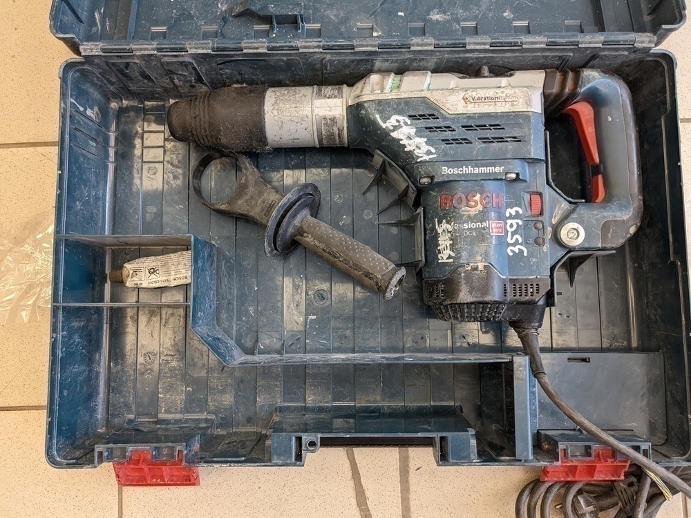 Перфоратор Bosch GBH 5-40D