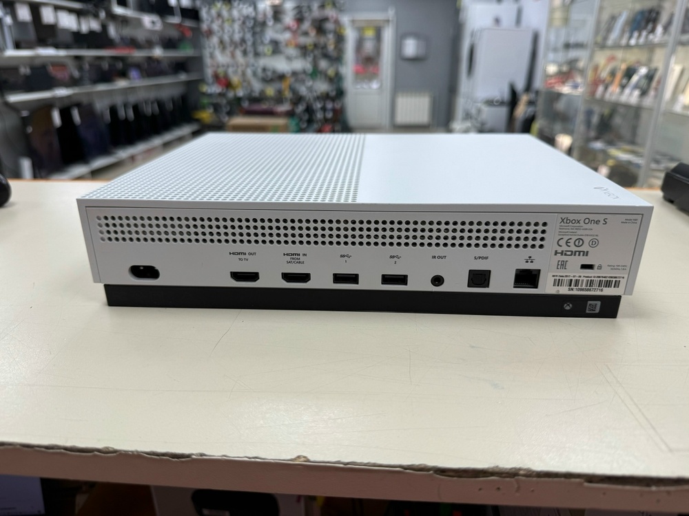 Игровая приставка Xbox One S 500Gb