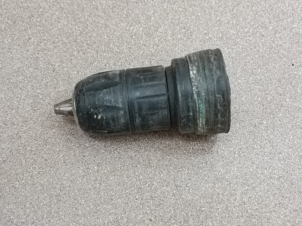 Перфоратор Dewalt D25134;