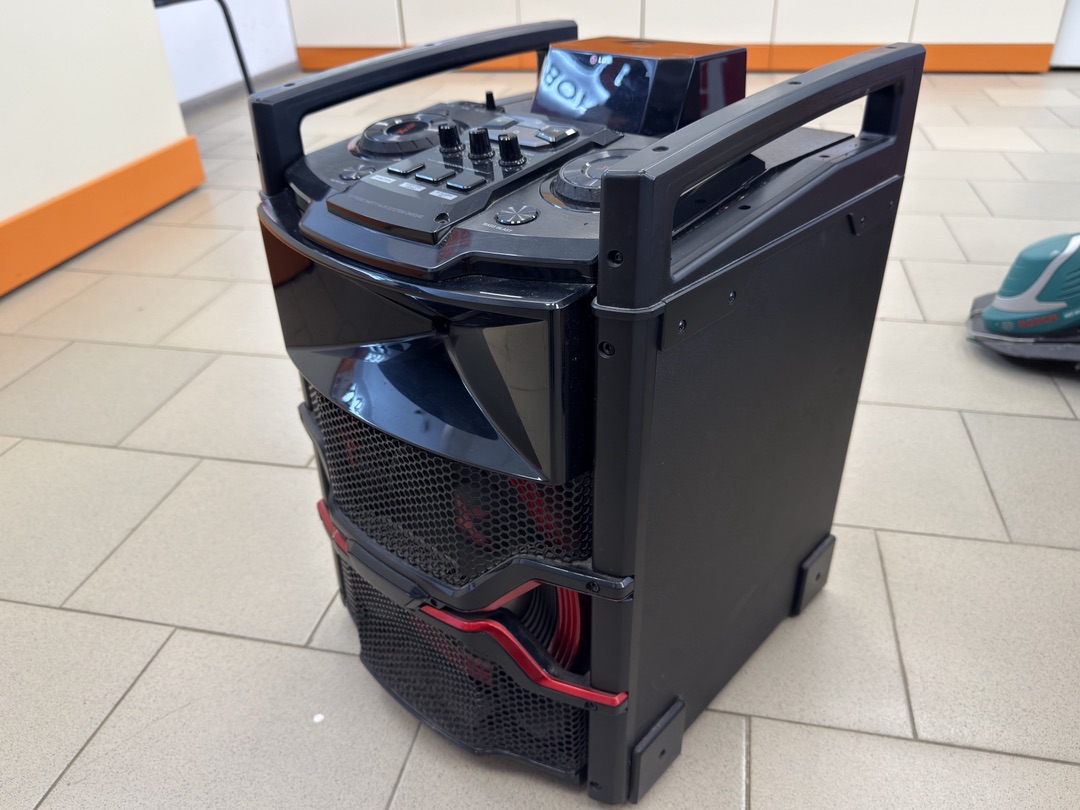 Музыкальный центр LG OM 5540