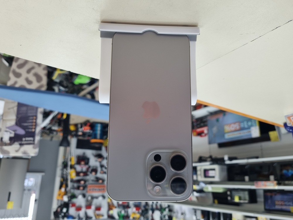 Смартфон Apple iPhone 15 Pro Max 256Gb