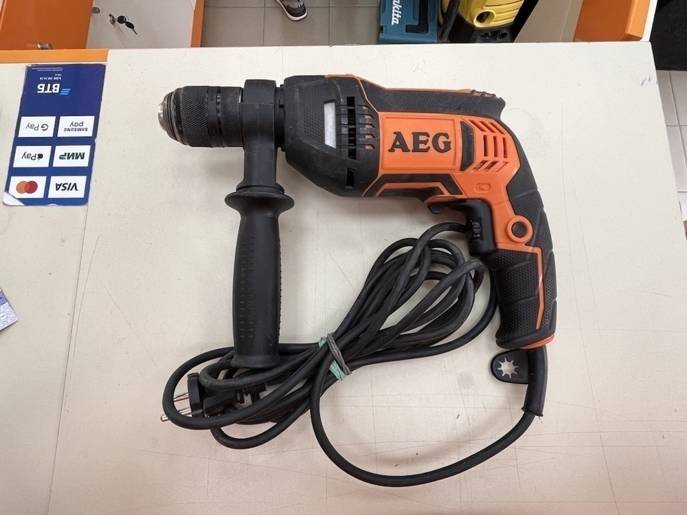 Дрель-ударная AEG SBE 705RE