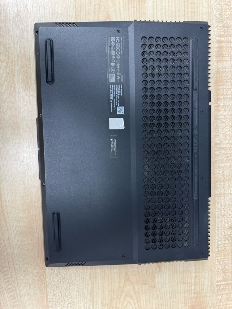 Ноутбук Lenovo; Core i5 11400H, GeForce RTX 3050, 8 Гб, 512 GB, Нет