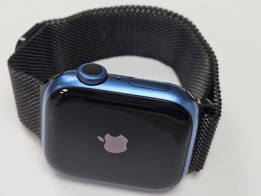 Смарт-часы Apple Watch Series 7 41mm