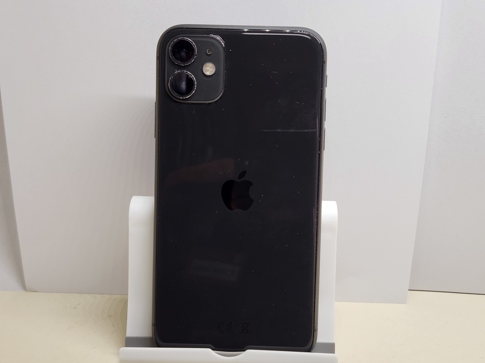 Смартфон Apple iPhone 11 64Gb
