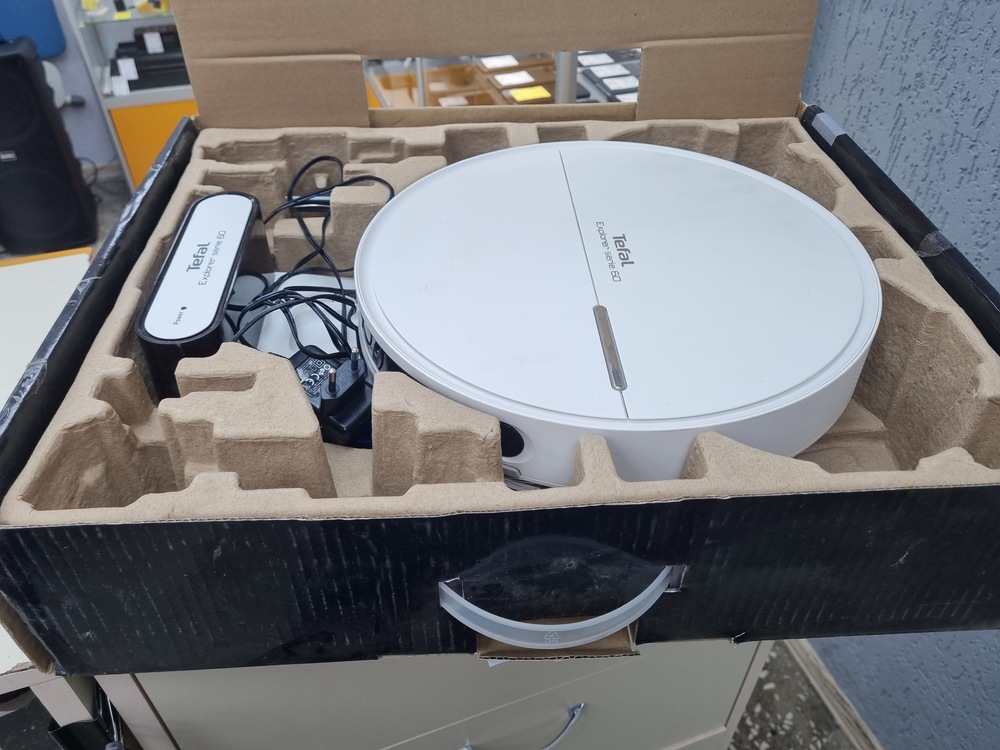 Пылесос Tefal RG447