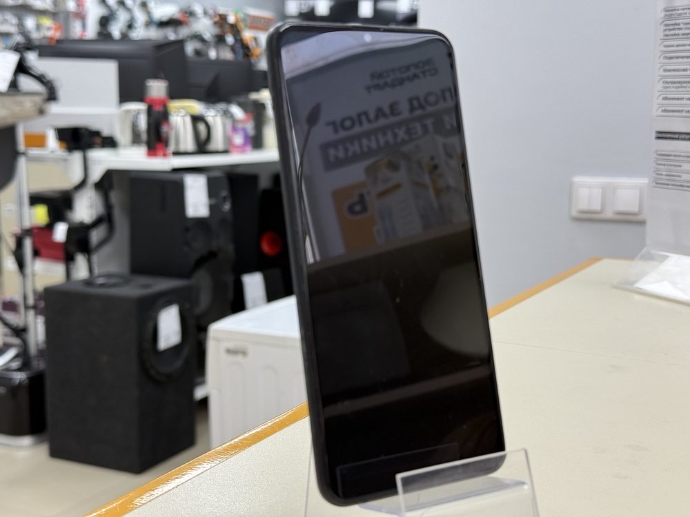 Смартфон Samsung Galaxy A20 3/32