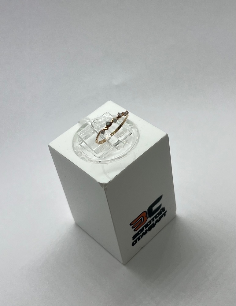 КОЛЬЦО С КАМНЯМИ (Au 375)