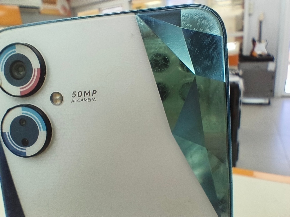 Смартфон Tecno Spark 9 PRO 4/128