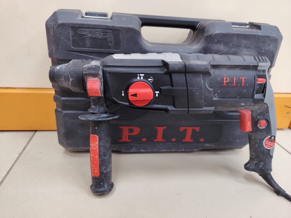 Перфоратор P.I.T. PBH28-C1