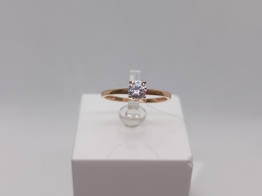 КОЛЬЦО С КАМНЯМИ (Au 585)