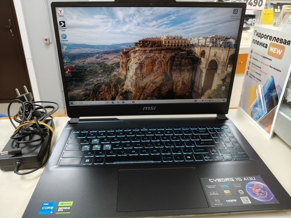 Ноутбук MSI Cyborg 15 A13u; I5-13420H, GeForce RTX 3050, 16 Гб, 512 GB, Нет