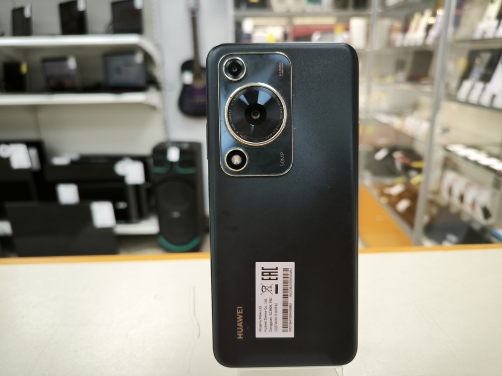 Смартфон Huawei Nova Y72 128Gb