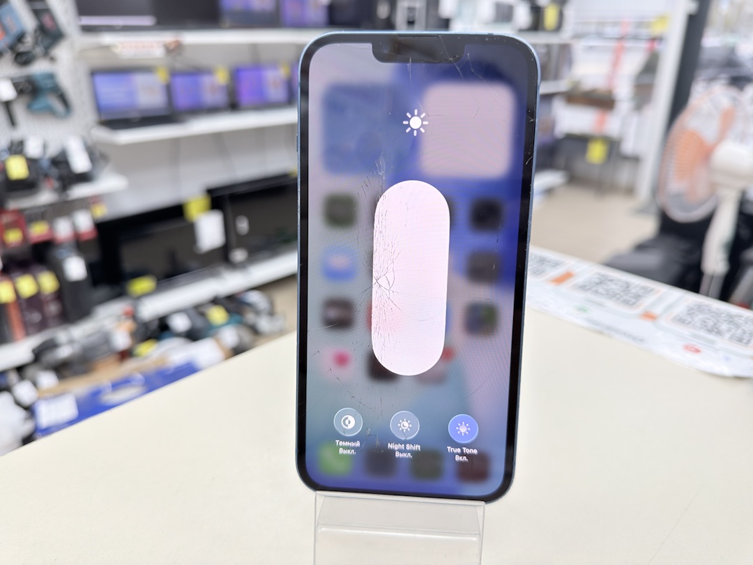 Смартфон Apple iPhone 13 128Gb