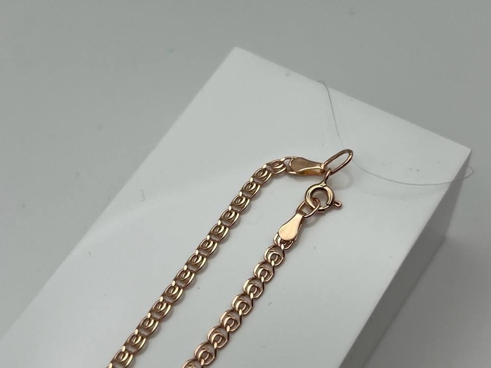 ЦЕПЬ ПУСТОТЕЛАЯ Лав (Au 585)