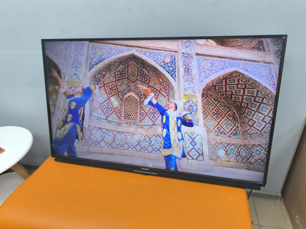 LED Телевизор Grundig 50 GGU 7900B