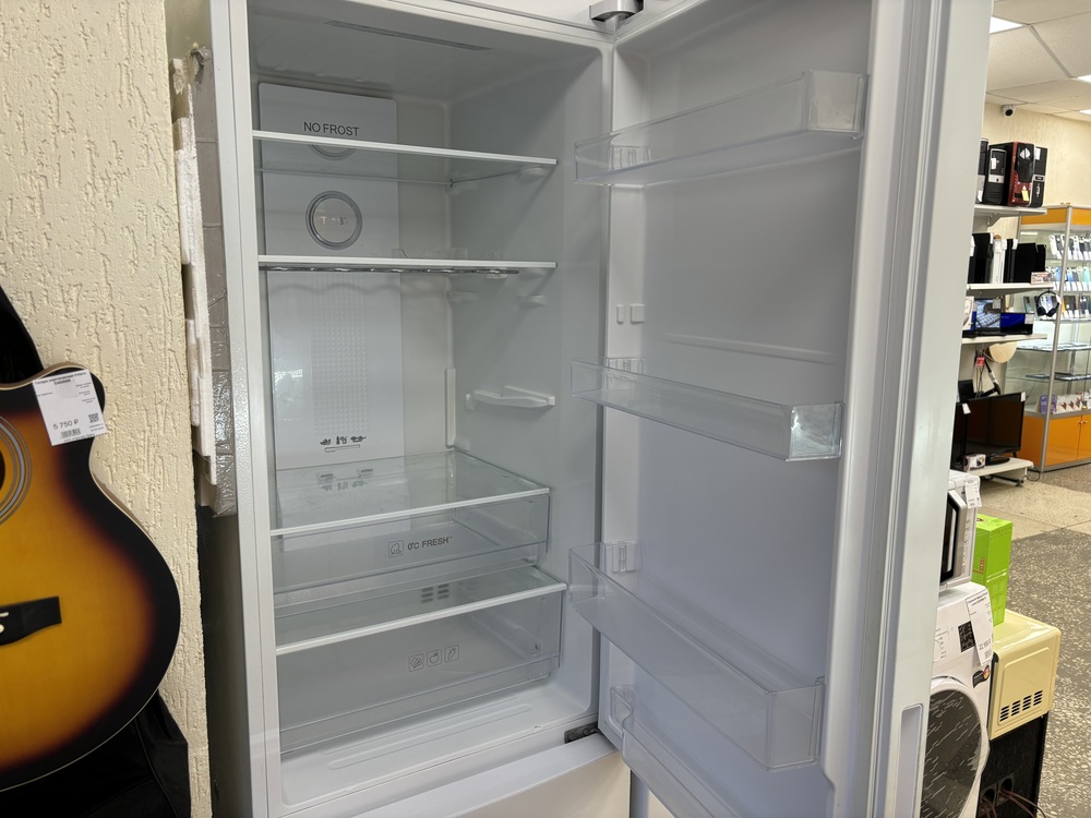 Холодильник Haier C2F637CFMV