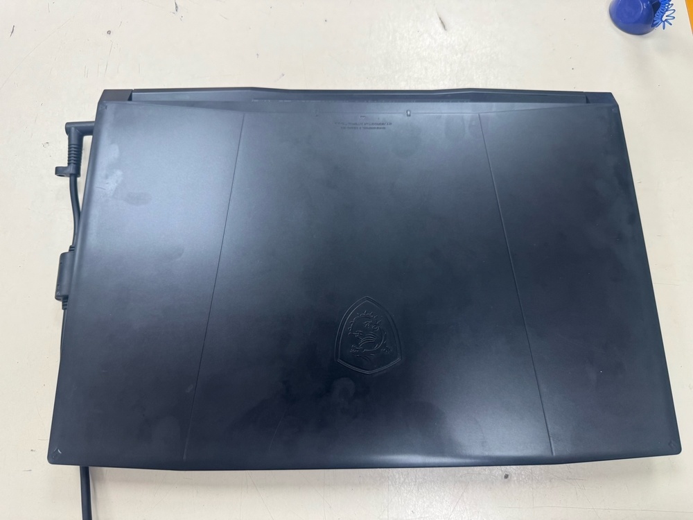 Ноутбук MSI Katana 17 B12V; Core I5-12450H, Geforce RTX 4060, 16 Гб, 1 Tb, Нет
