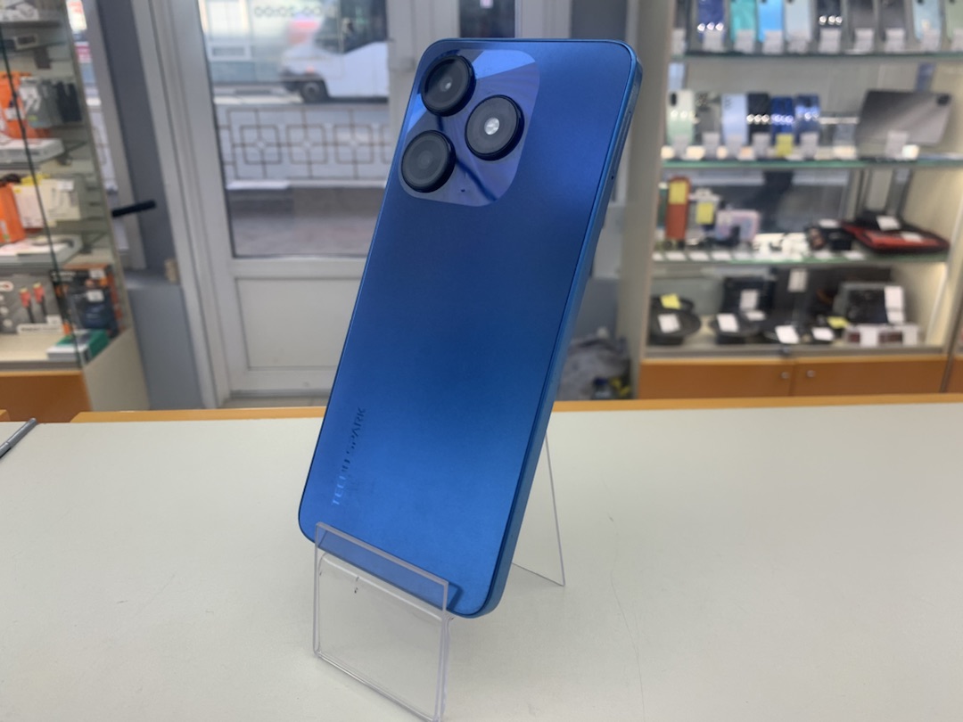 Смартфон Tecno Spark 10 4/128