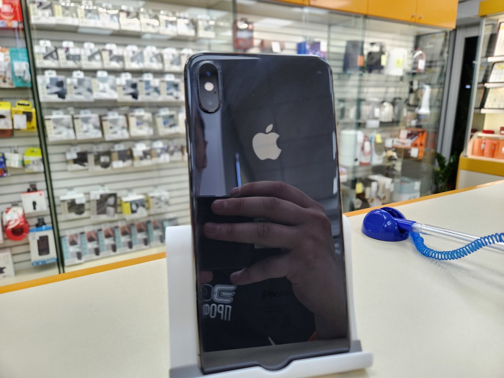 Смартфон Apple iPhone Xs Max 64Gb