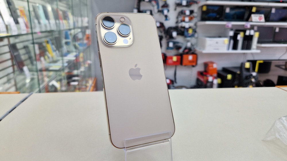 Смартфон Apple iPhone 13 Pro 256Gb