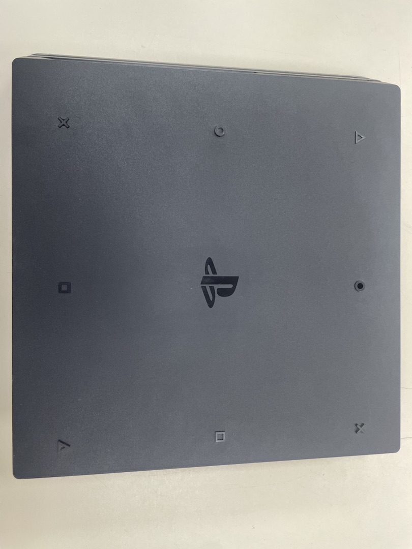 Игровая приставка PlayStation 4 Pro 1Tb