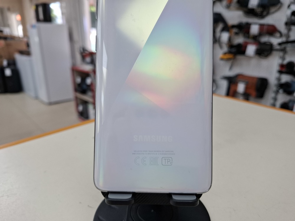 Смартфон Samsung Galaxy A51 4/64