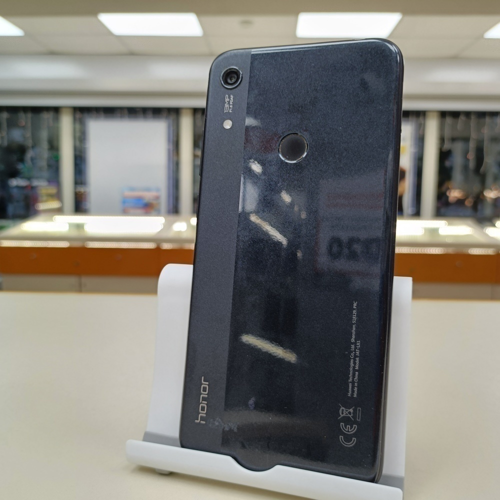 Смартфон Honor 8A 2/32