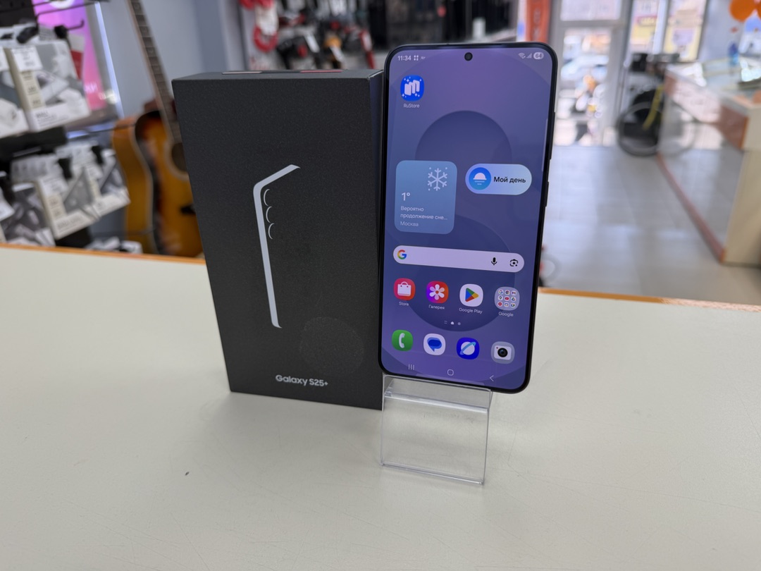 Смартфон Samsung Galaxy S25+ 12/256