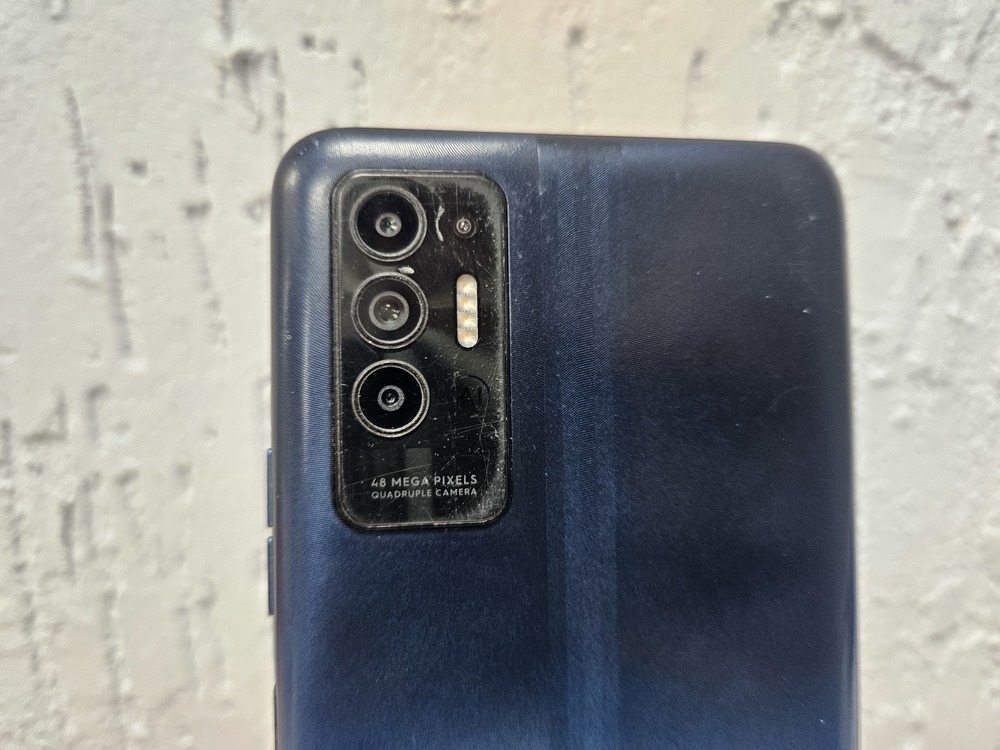 Смартфон Tecno Pova 2 4/128