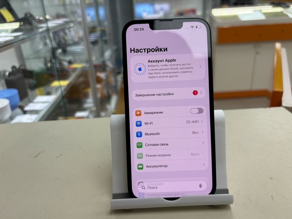 Смартфон Apple iPhone 13 128Gb
