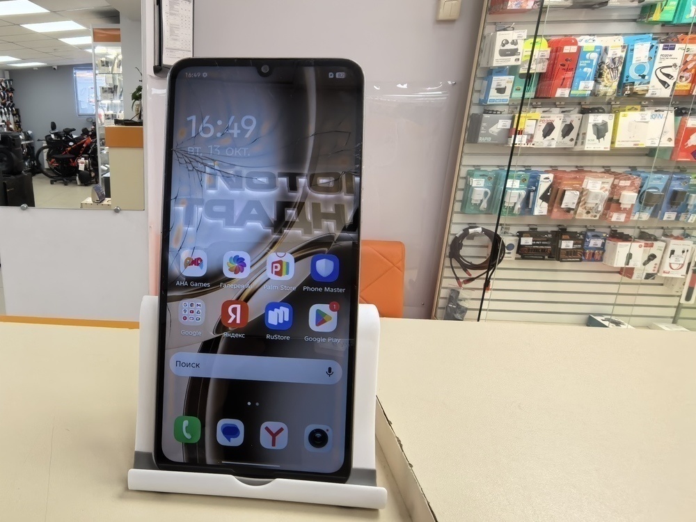 Смартфон Tecno Spark Go 3 4/64Gb