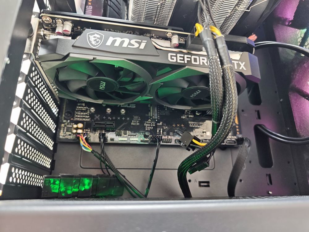 Системный блок Aero Cool; Ryzen 5 7500F Box, GeForce RTX 3050, 16 Гб, 480 Гб, Нет