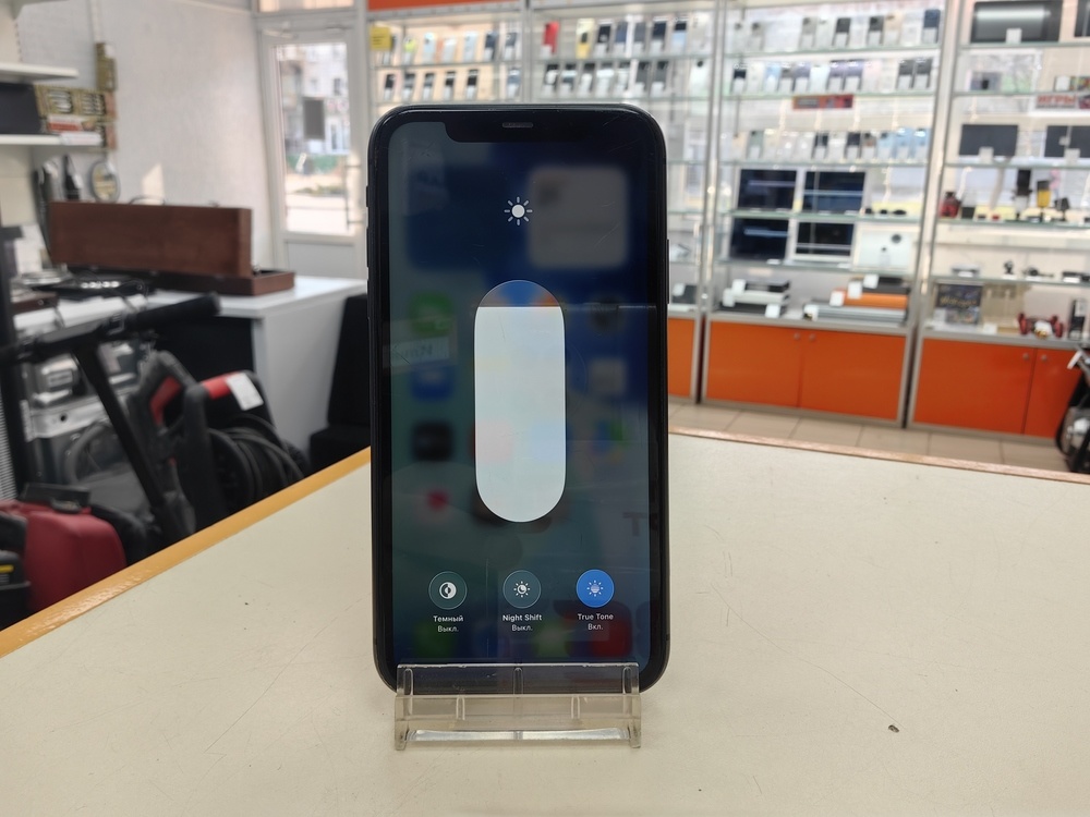 Смартфон Apple iPhone 11 128Gb