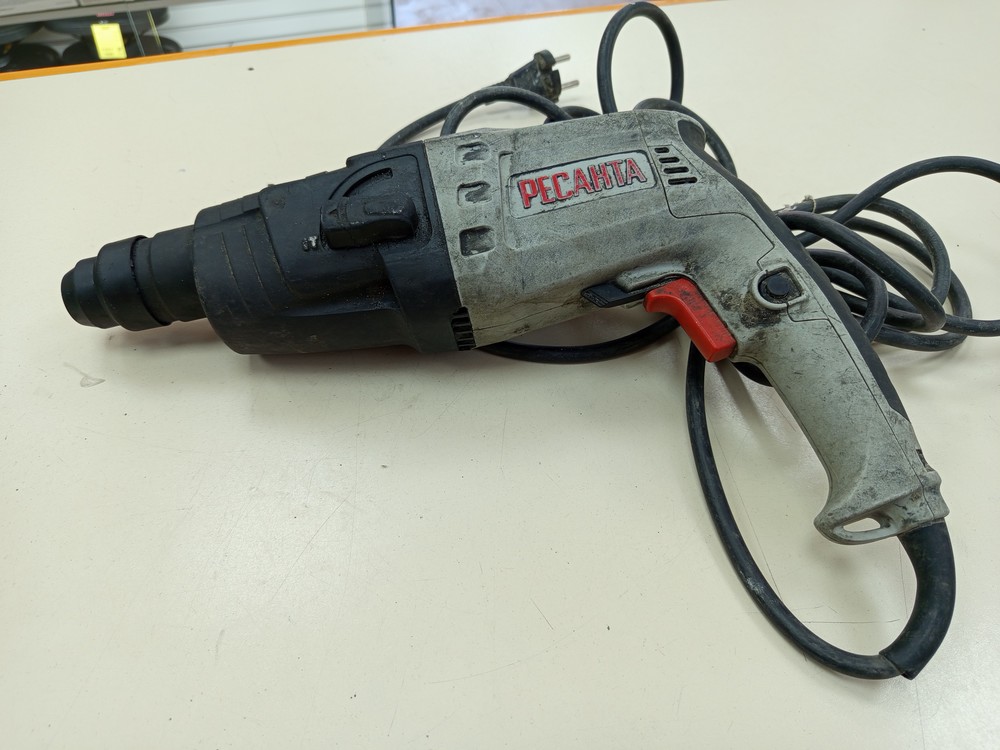 Перфоратор Ресанта П-24-650К