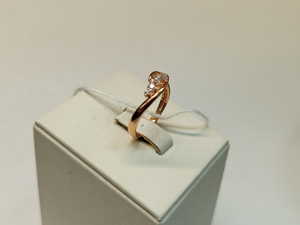 КОЛЬЦО С КАМНЯМИ (Au 585)