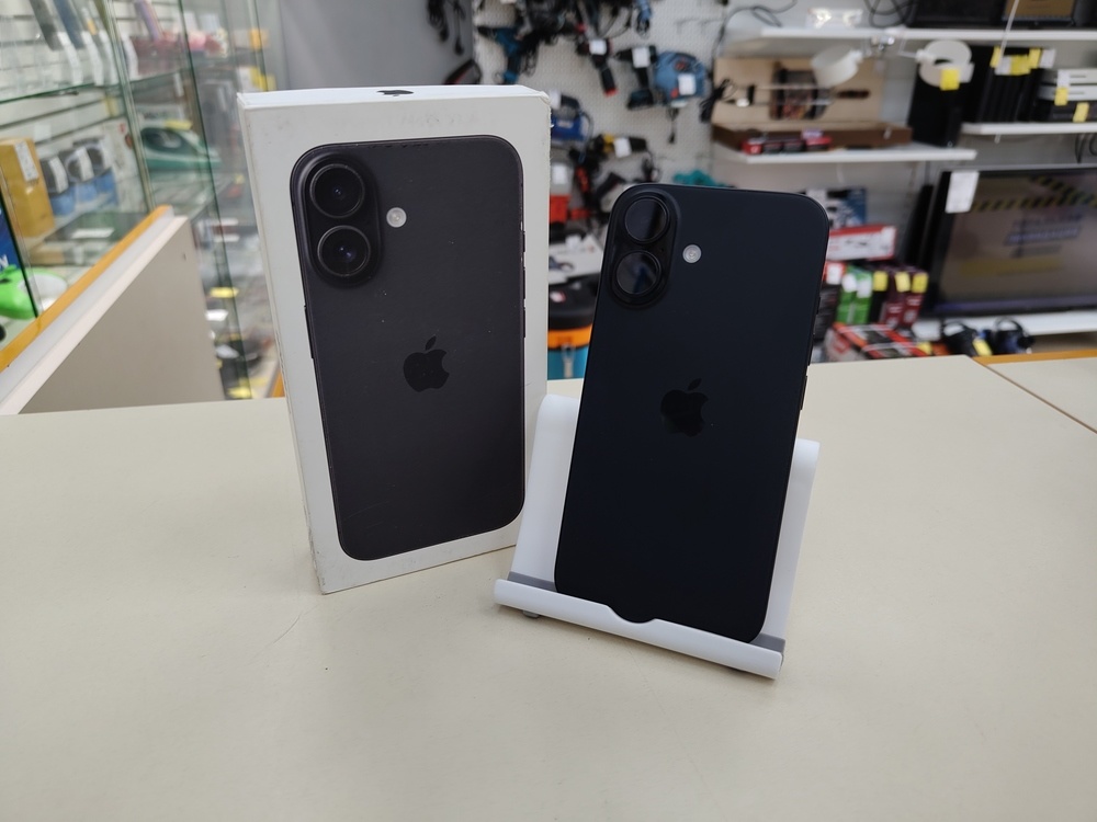 Смартфон Apple Iphone 16 256Gb
