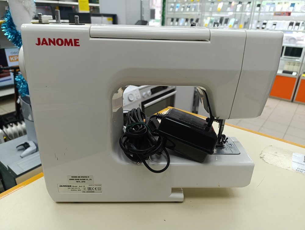 Швейная машина Janome 1143
