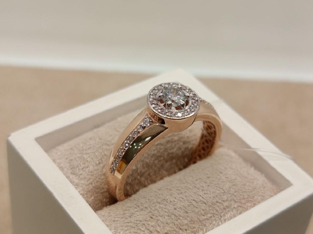 КОЛЬЦО С КАМНЯМИ (Au 585)