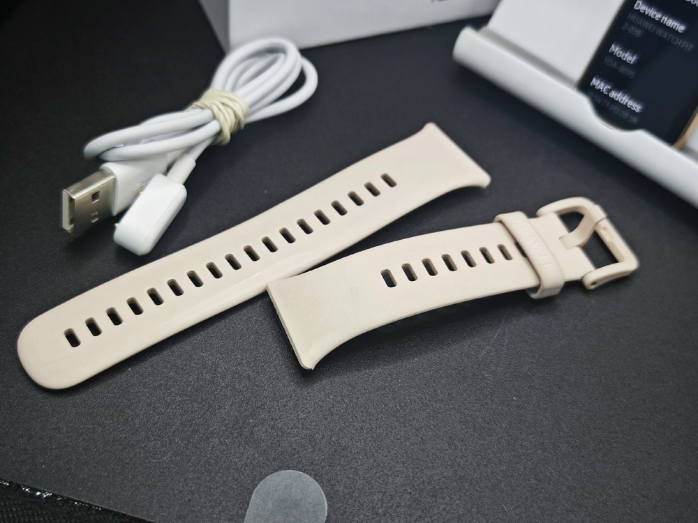 Смарт-часы Huawei WATCH FIT 2